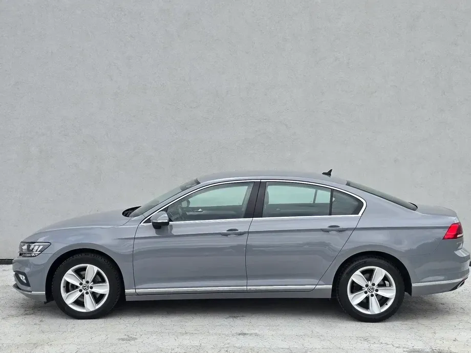 Volkswagen Passat B8 2.0 TDI DSG Highline — imagine 2