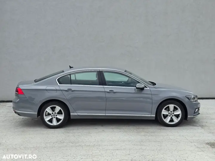 Volkswagen Passat B8 2.0 TDI DSG Highline