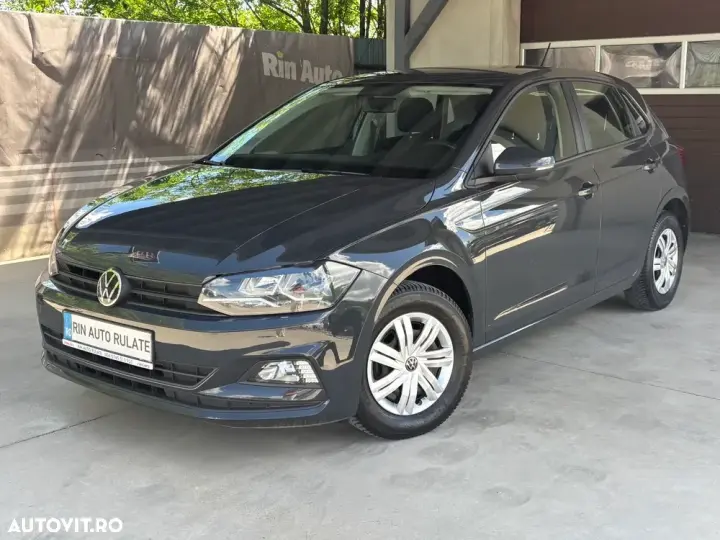 Volkswagen Polo VI 1.0 Trendline