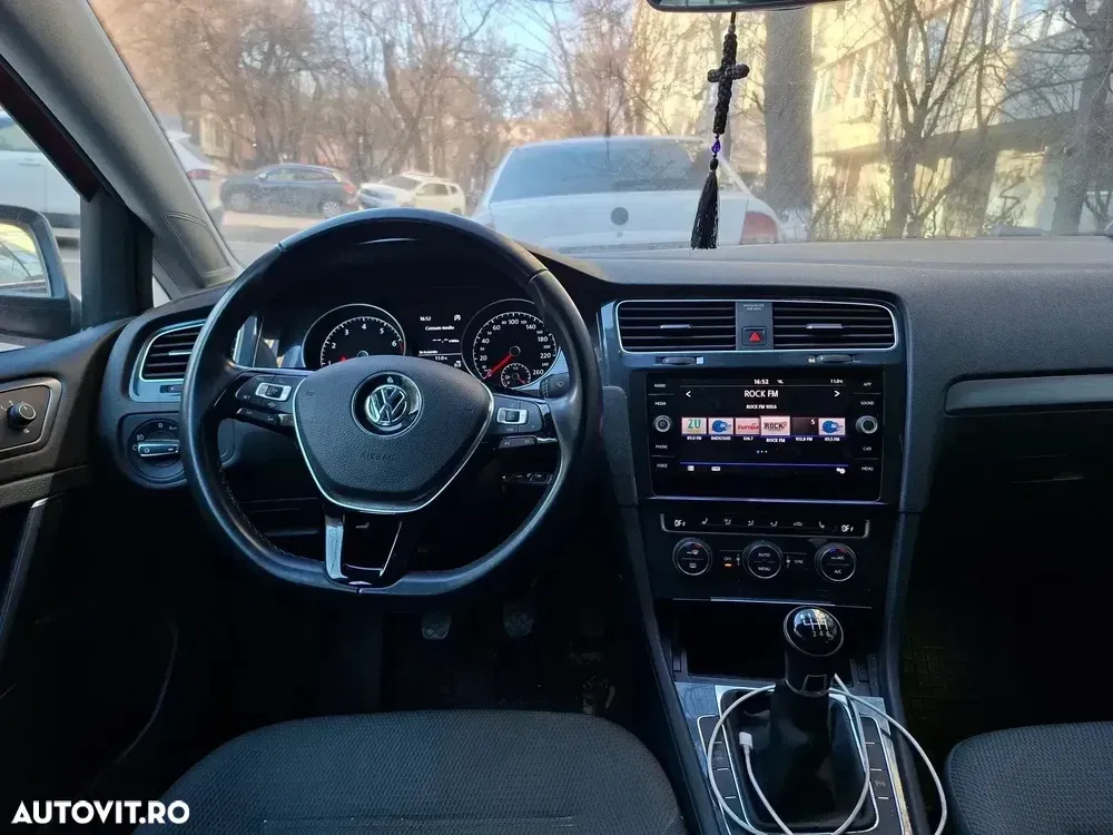Volkswagen Golf VII 1.5 TSI Comfortline — imagine 2