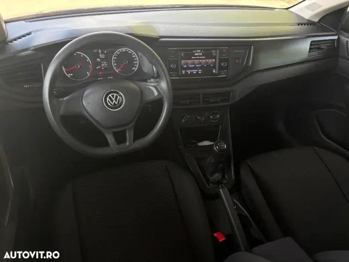 Volkswagen Polo VI 1.0 Trendline