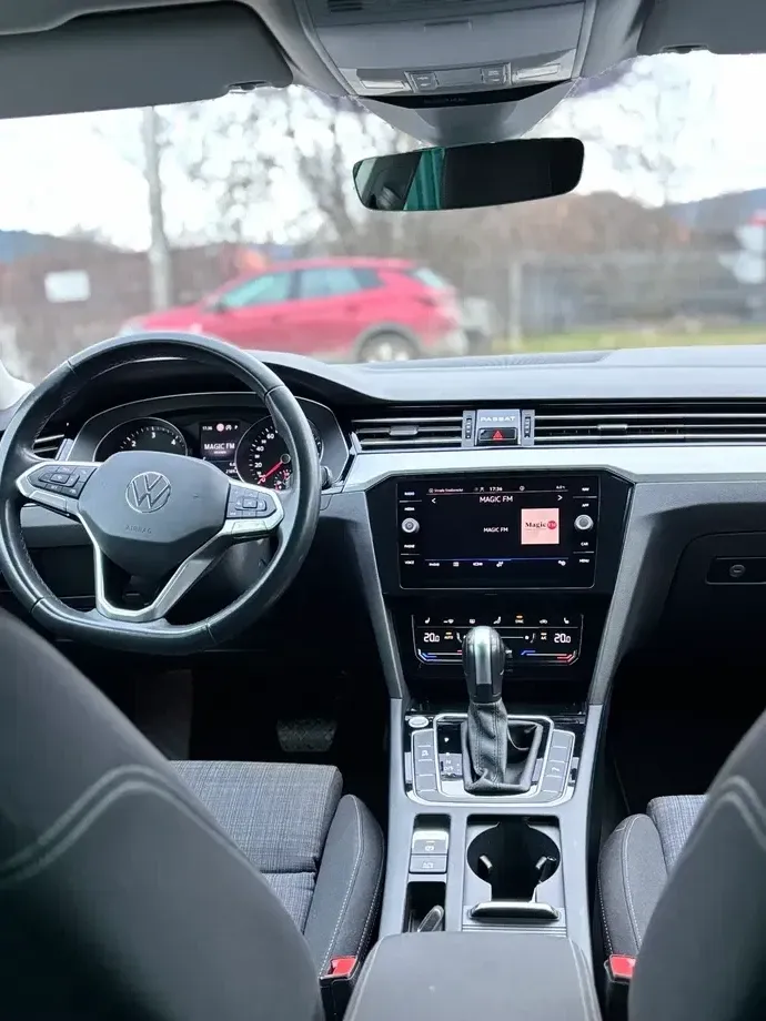 Volkswagen Passat B8 2.0 TDI SCR DSG Business — imagine 4
