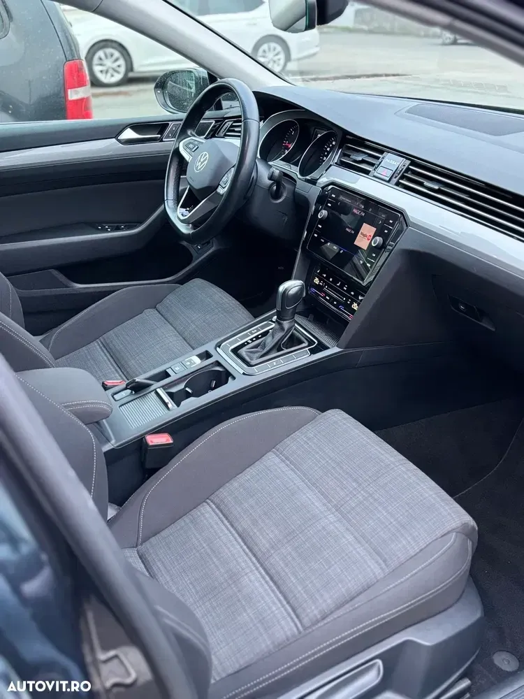 Volkswagen Passat B8 2.0 TDI SCR DSG Business — imagine 3