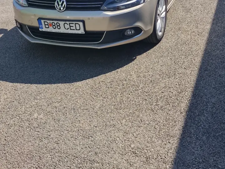 Volkswagen Jetta 2.0 TDI CR DPF DSG Highline