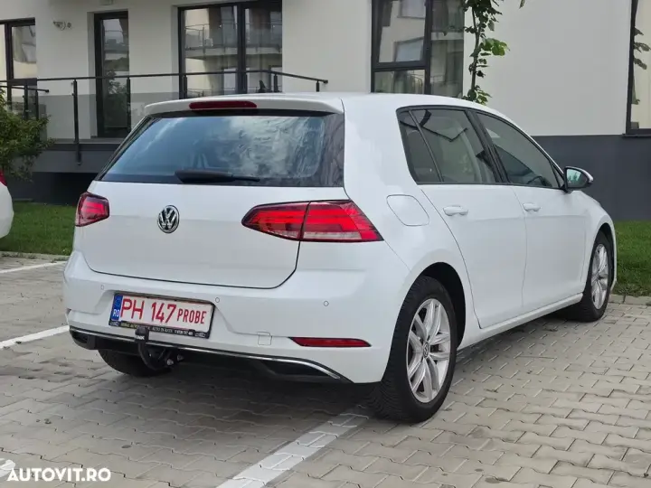 Volkswagen Golf VII 1.6 TDI SCR DSG Comfortline