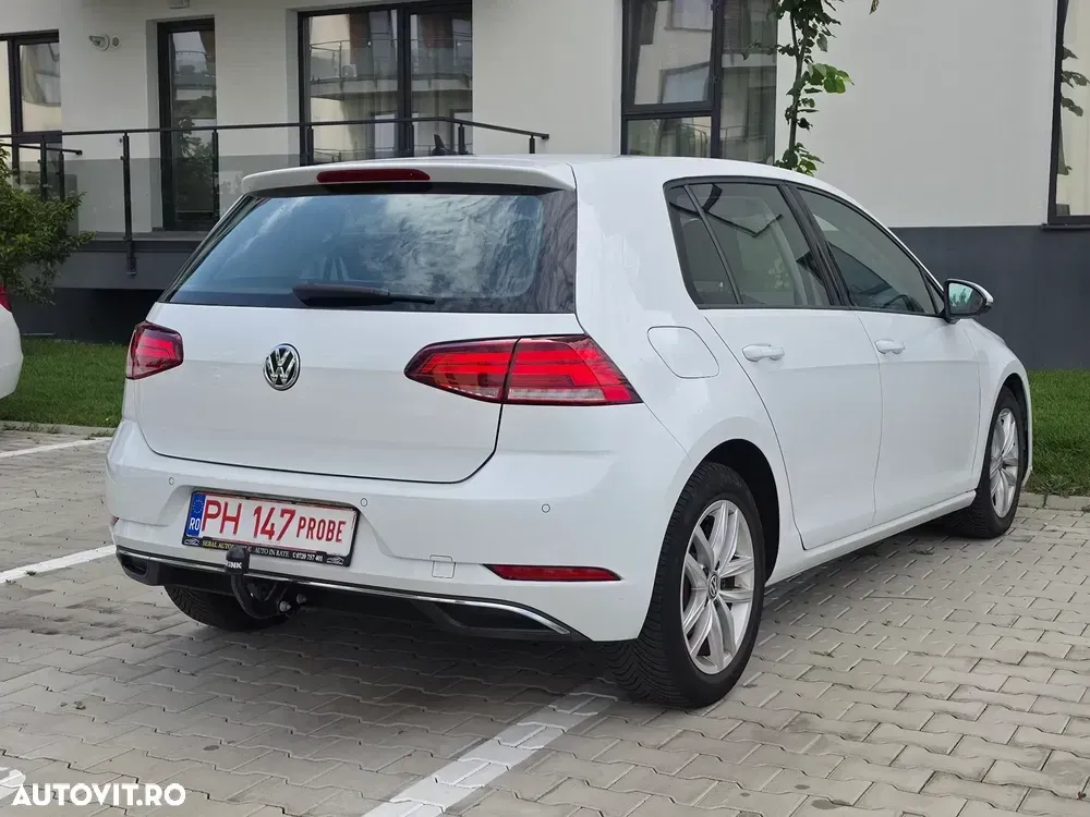 Volkswagen Golf VII 1.6 TDI SCR DSG Comfortline — imagine 4