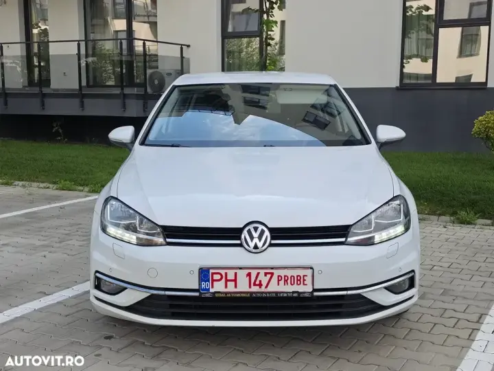 Volkswagen Golf VII 1.6 TDI SCR DSG Comfortline