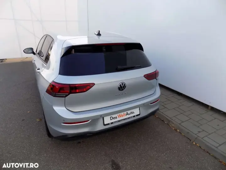 Volkswagen Golf VIII 2.0 TDI DSG Life