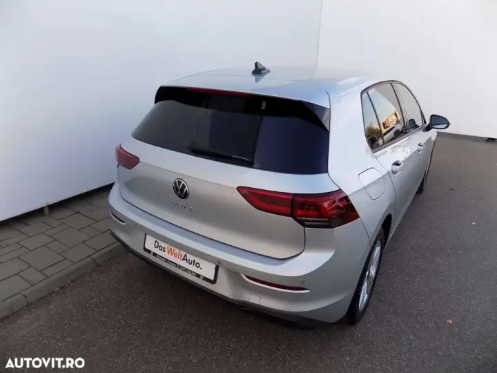 Volkswagen Golf VIII 2.0 TDI DSG Life
