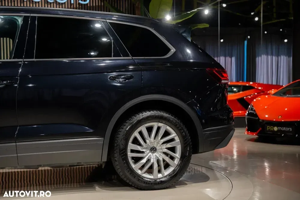 Volkswagen Touareg — imagine 3