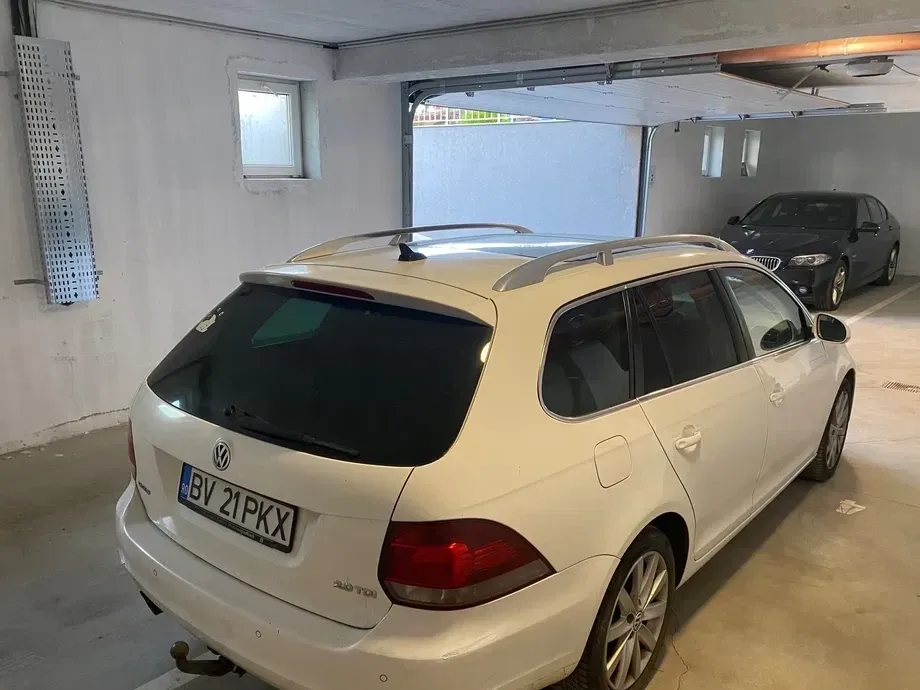 Volkswagen Golf VI 2.0 TDI Highline — imagine 3
