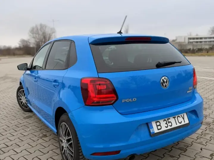 Volkswagen Polo V