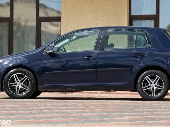 Volkswagen Golf V