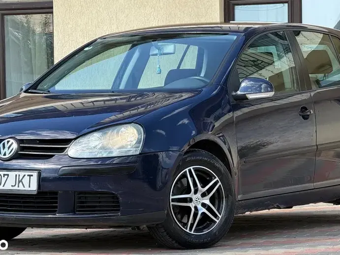 Volkswagen Golf V