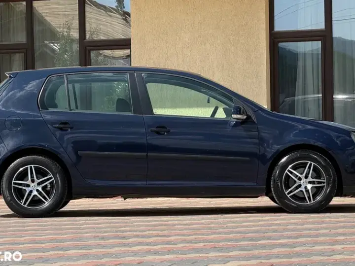 Volkswagen Golf V