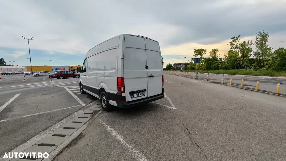Volkswagen Crafter 3.5 CD Bena L3 FWD 103kW — imagine 4