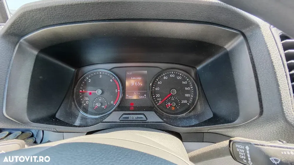 Volkswagen Crafter 3.5 CD Bena L3 4M 103kW — imagine 2