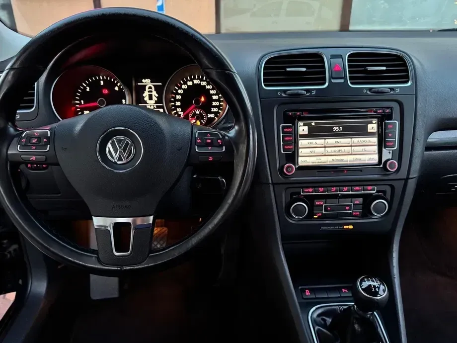 Volkswagen Golf — imagine 6