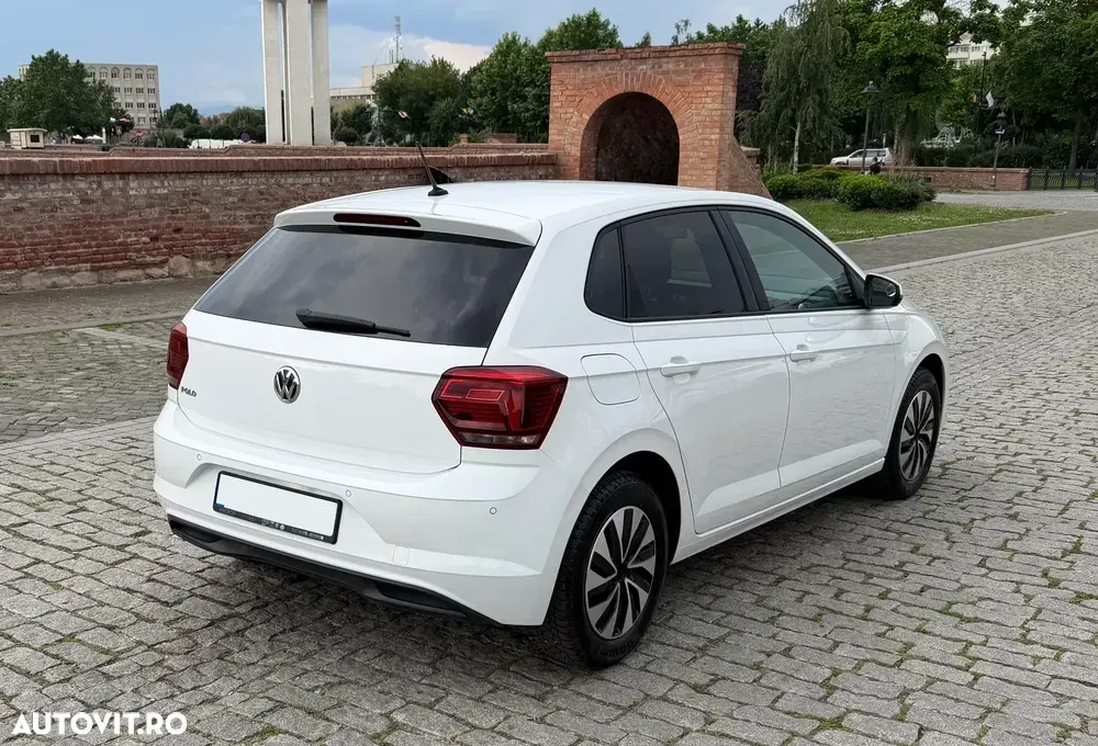 Volkswagen Polo 1.0 TSI Comfortline — imagine 2