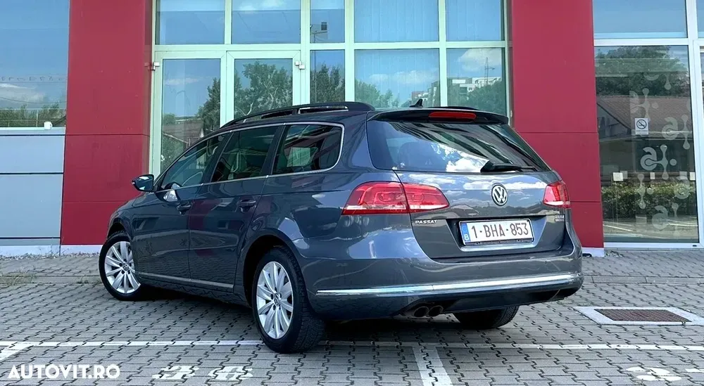 Volkswagen Passat — imagine 4
