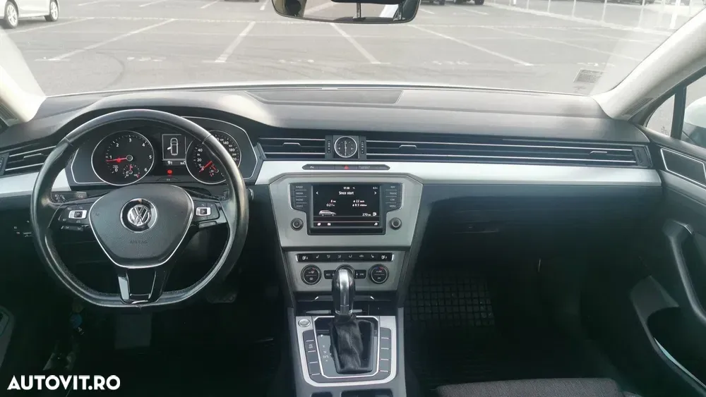 Volkswagen Passat 2.0 TDI DSG Trendline — imagine 4