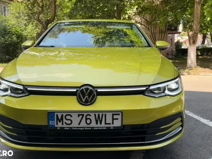 Volkswagen Golf VIII 2.0 TDI 150CP DSG Style