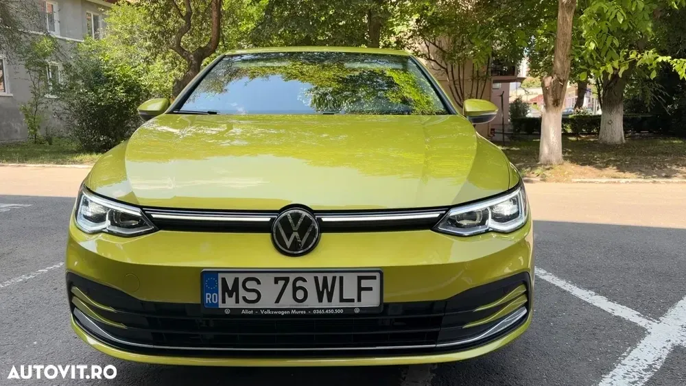 Volkswagen Golf VIII 2.0 TDI 150CP DSG Style — imagine 2