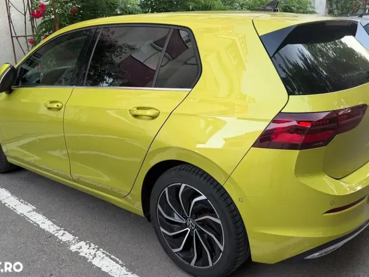 Volkswagen Golf VIII 2.0 TDI 150CP DSG Style