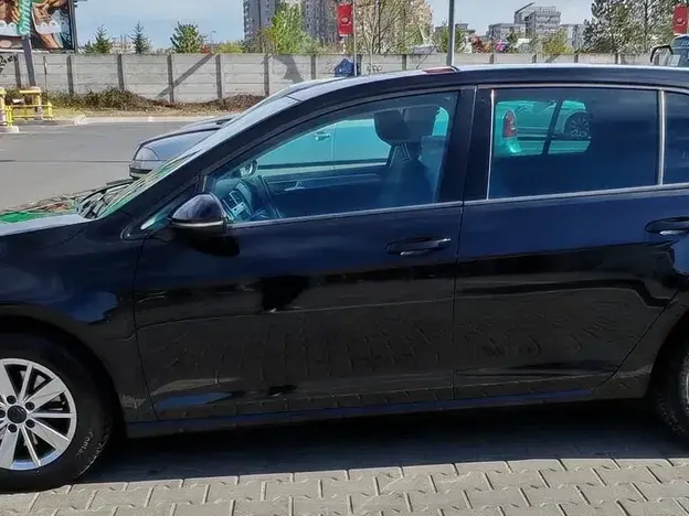 Volkswagen Golf 1.6 TDI DSG BMT Comfortline