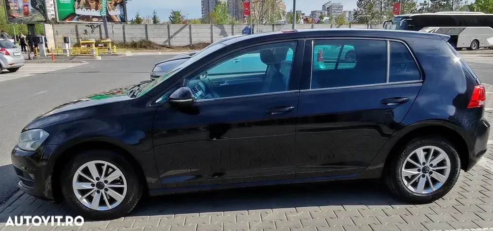 Volkswagen Golf 1.6 TDI DSG BMT Comfortline — imagine 3