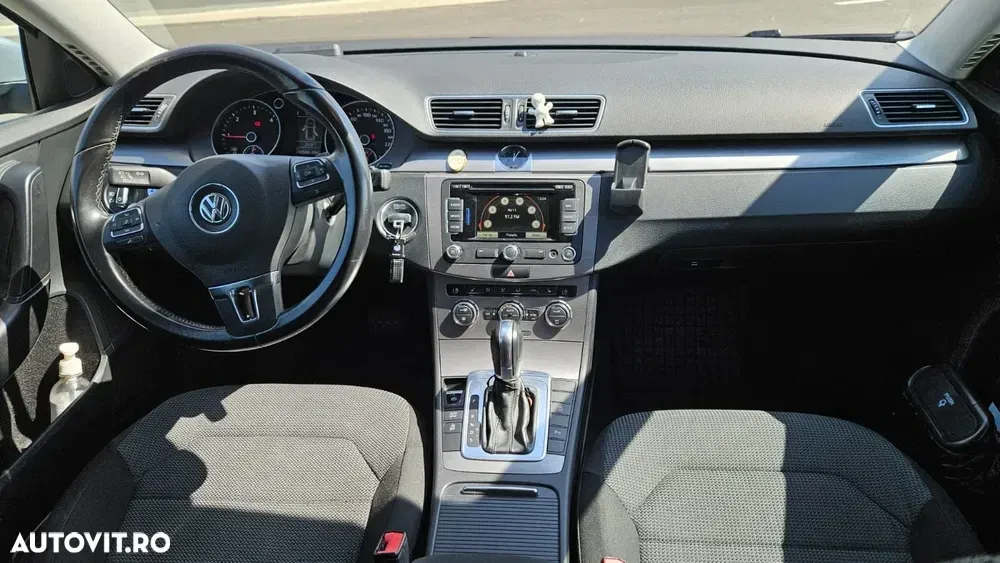 Volkswagen Passat B7 2.0 TDI BlueMotion Technology DSG Comfortline — imagine 4