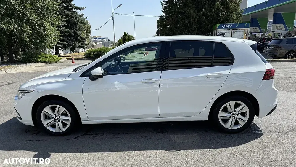 Volkswagen Golf VIII 2.0 TDI 150CP DSG Style — imagine 6
