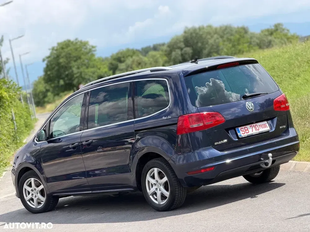 Volkswagen Sharan II 2.0 TDI DSG BlueMotion Technology Highline — imagine 6