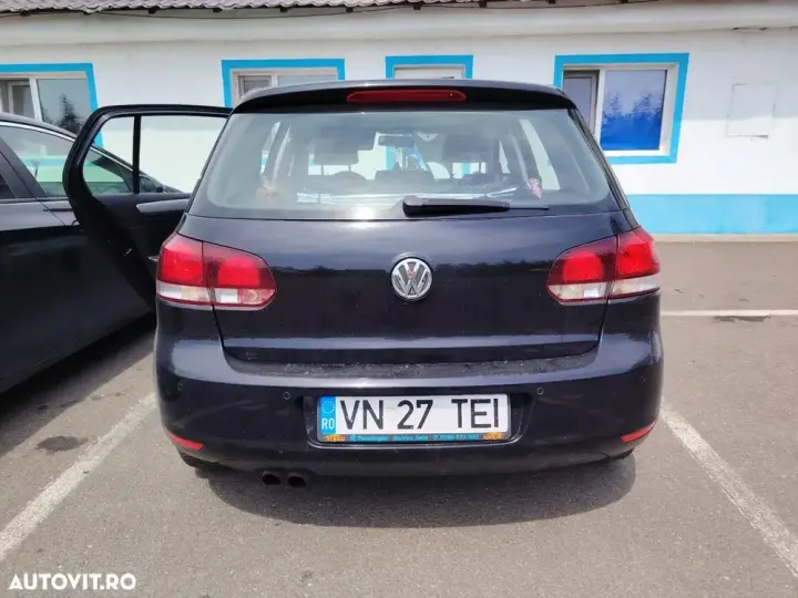 Volkswagen Golf VI