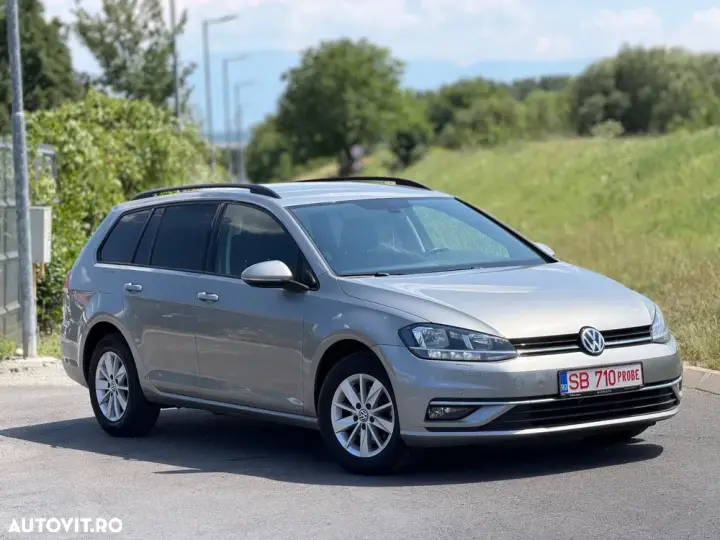Volkswagen Golf VII 1.6 TDI SCR DSG Join