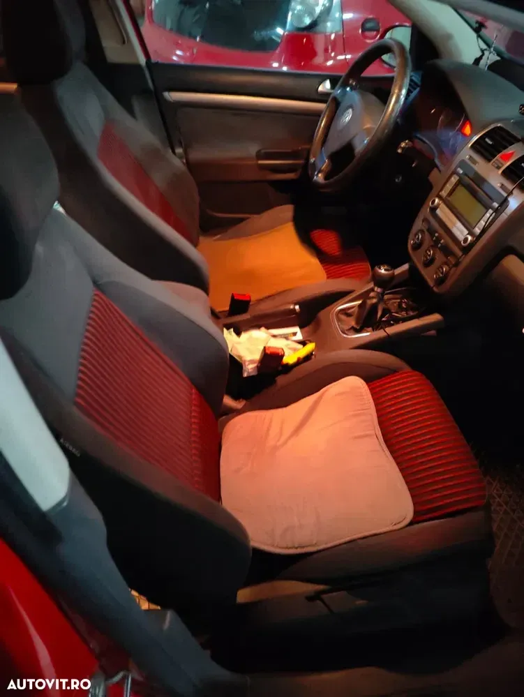 Volkswagen Golf V 1.6 FSI Sportline — imagine 6