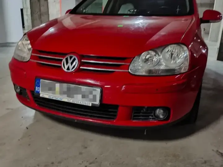 Volkswagen Golf V 1.6 FSI Sportline