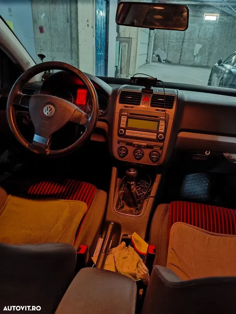 Volkswagen Golf V 1.6 FSI Sportline — imagine 5