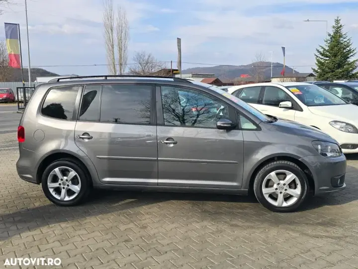 Volkswagen Touran 1.6 TDI DSG Comfortline