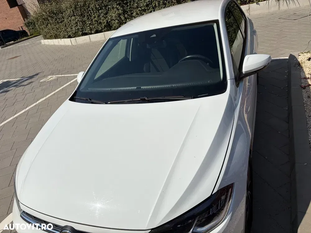 Volkswagen Polo — imagine 2