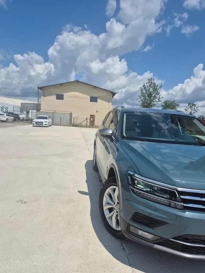 Volkswagen Tiguan II 2.0 TDI SCR 4MOTION DSG Highline — imagine 3