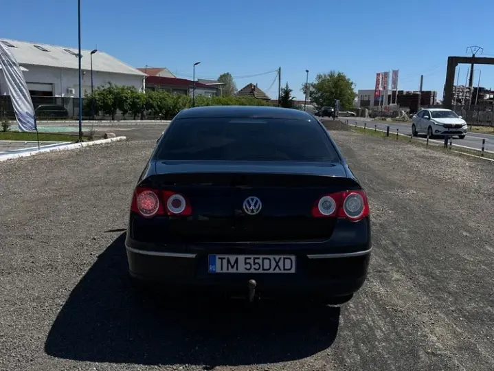 Volkswagen Passat B6 2.0 TDI DPF DSG Comfortline