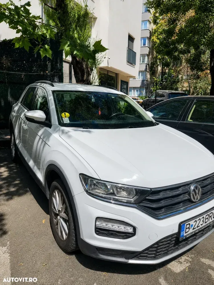 Volkswagen T-Roc 1.0 TSI Base — imagine 3