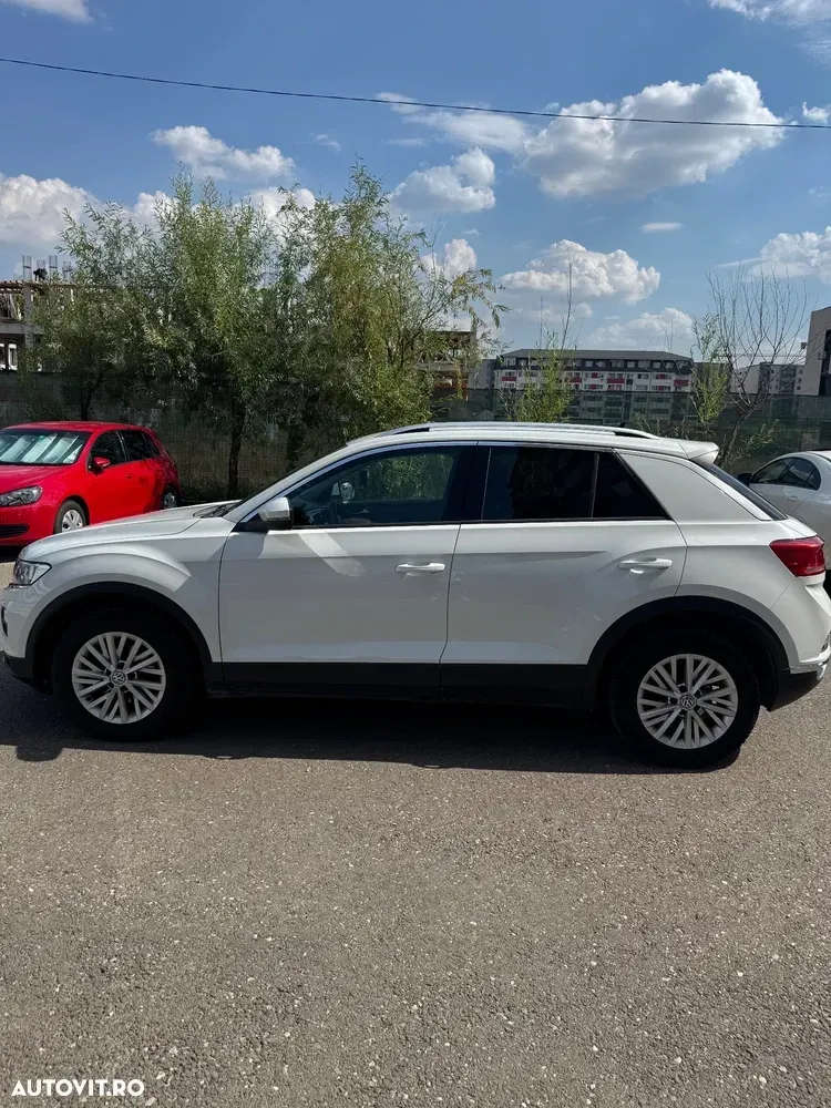 Volkswagen T-Roc — imagine 3