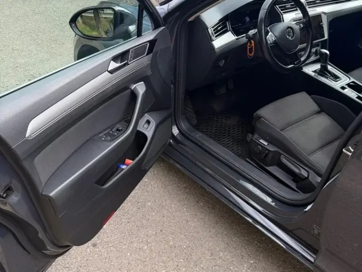 Volkswagen Passat B8 2.0 TDI SCR DSG Highline