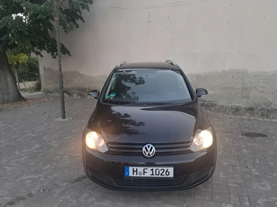 Volkswagen Golf VI 2.0 TDI Comfortline — imagine 2
