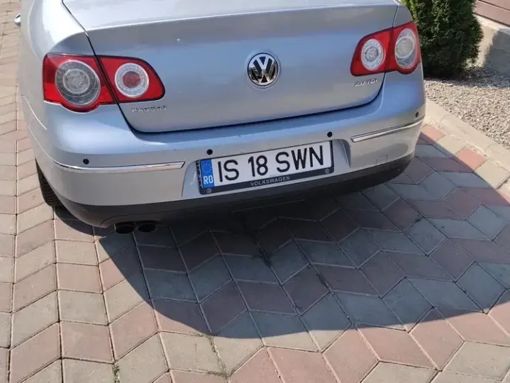 Volkswagen Passat B6 2.0 TDI DPF Highline