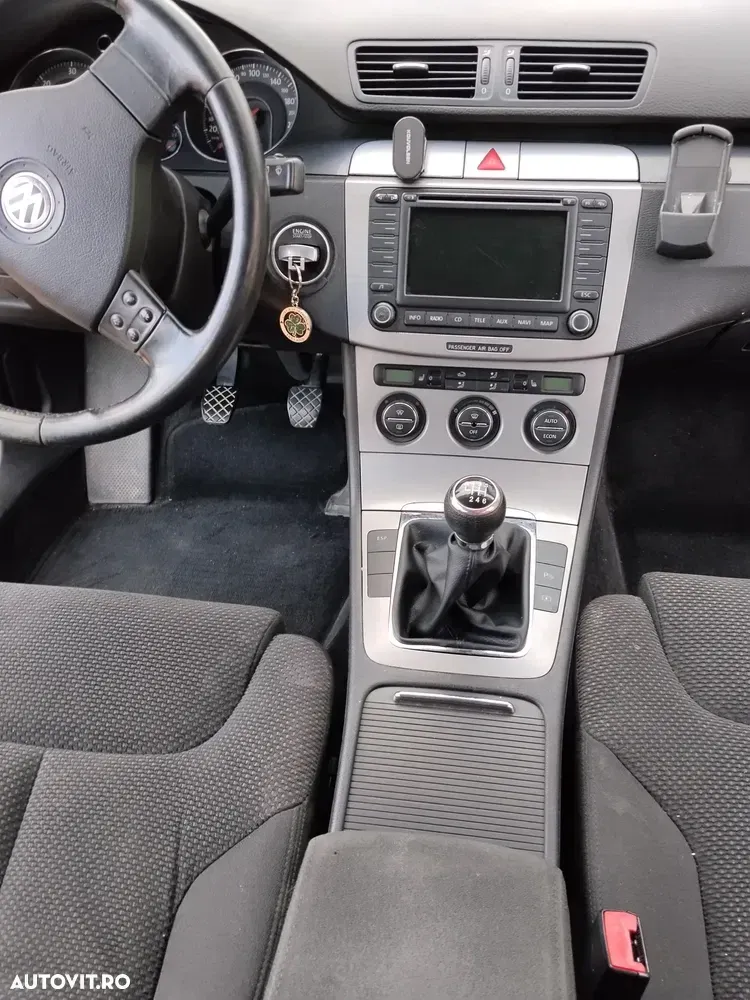 Volkswagen Passat B6 2.0 TDI DPF Highline — imagine 6