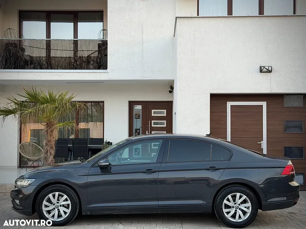 Volkswagen Passat B8 2.0 TDI SCR DSG Highline — imagine 5