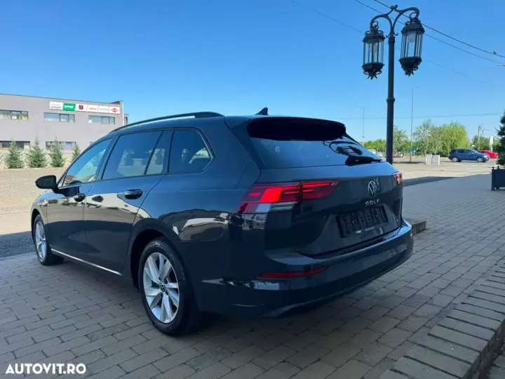 Volkswagen Golf VIII